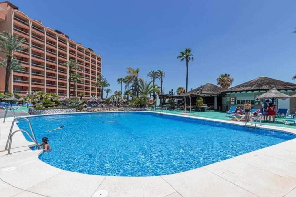 797 Holiday Rentals- Apartamento En Hotel Sunset Frente Al Mar Benalmádena Εξωτερικό φωτογραφία